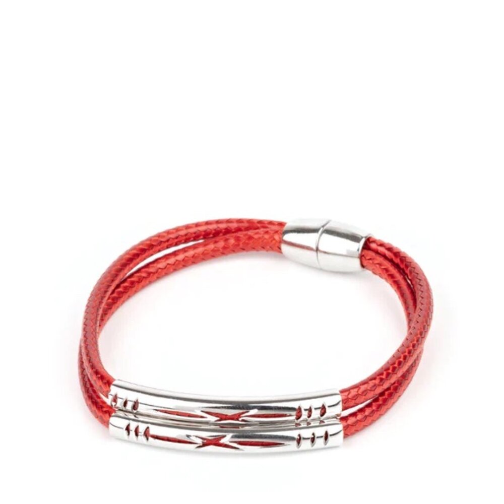 What a WANDER-ful World Red Bracelet